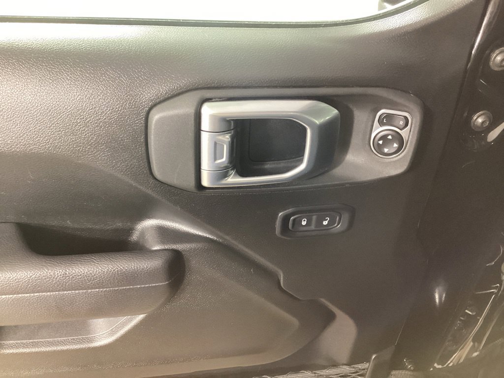 Used 2026 Jeep Gladiator Rubicon AWD/4WD image 11