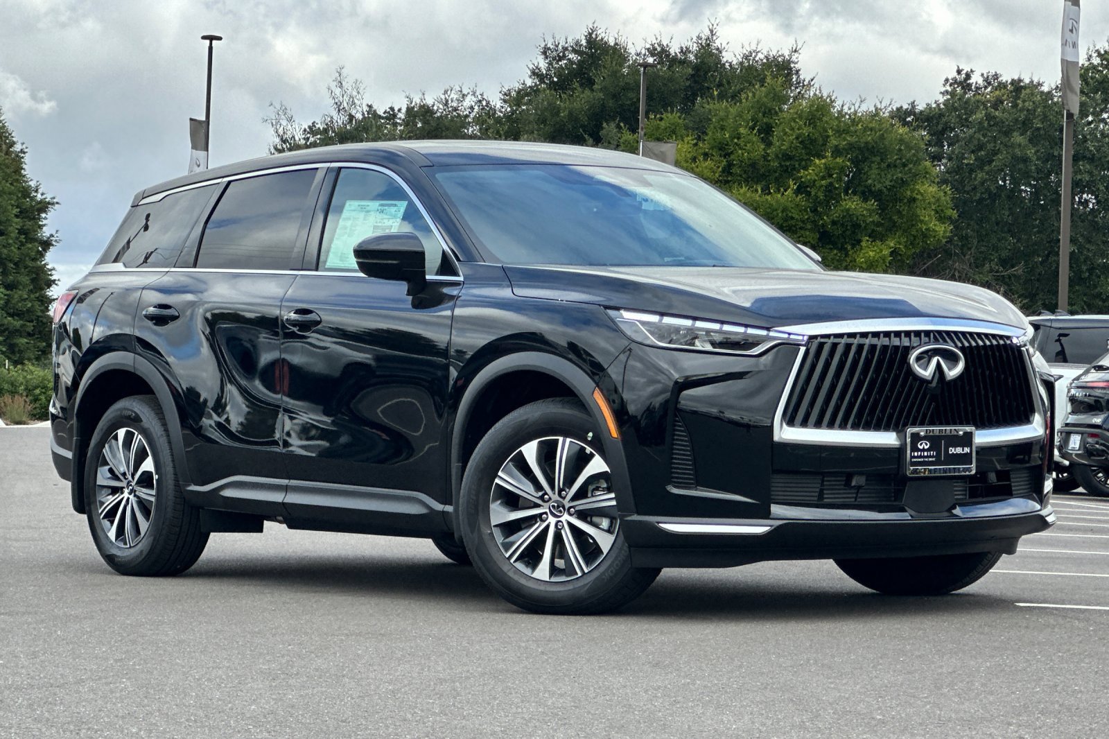 New 2027 INFINITI QX60 Pure w/ Cargo Package AWD/4WD image 7