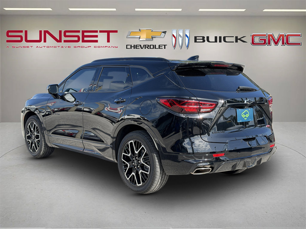 Certified 2024 Chevrolet Blazer RS w/ Driver Confidence II Package FWD image 5
