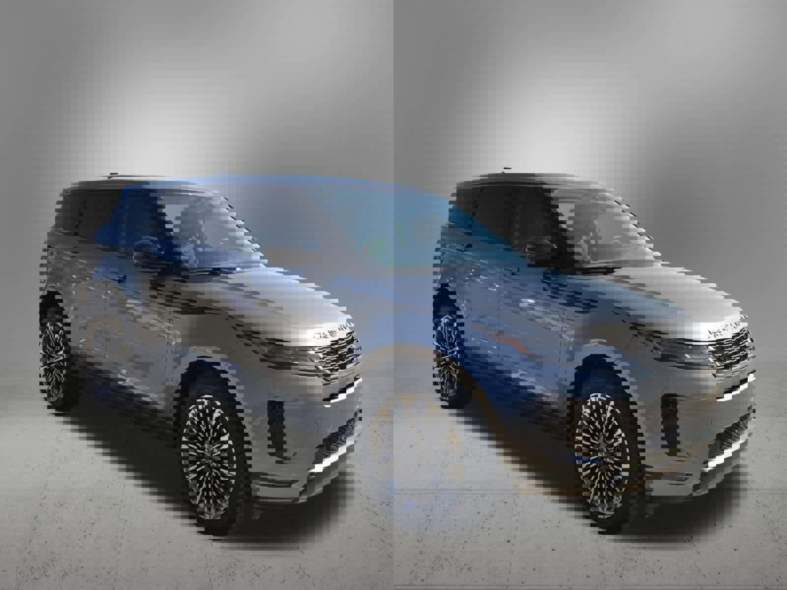 Used 2025 Land Rover Range Rover Evoque S image 8