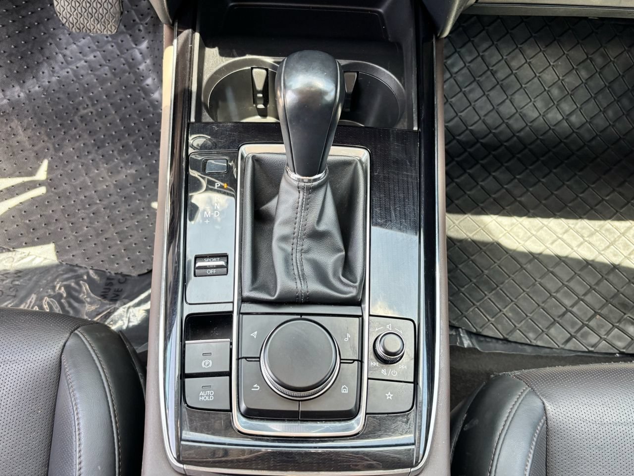 Used 2021 MAZDA CX-30 AWD 2.5 S w/ Premium Package image 26