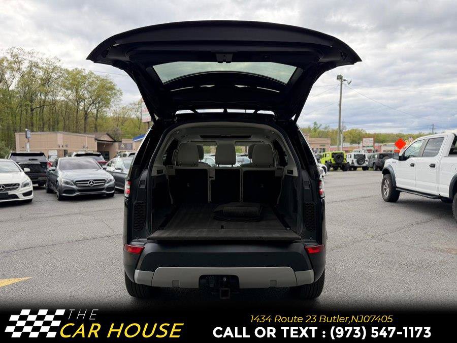 Used 2018 Land Rover Discovery HSE AWD/4WD image 19