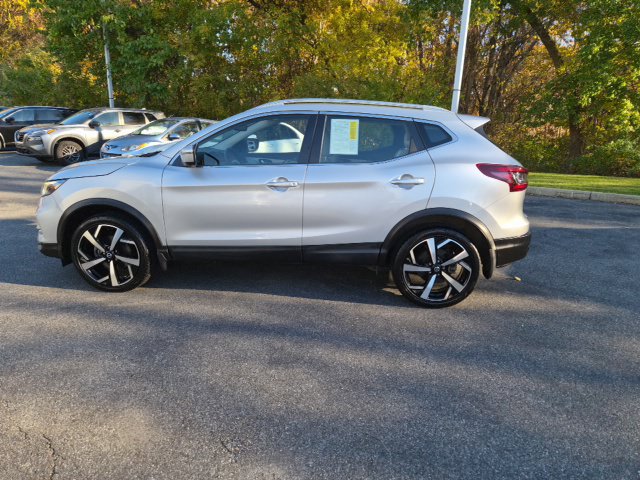 Used 2020 Nissan Rogue Sport SL w/ Premium Package