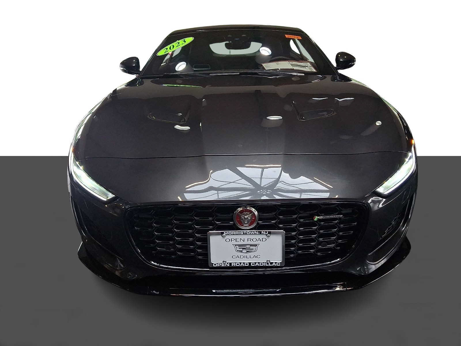 Used 2023 Jaguar F-TYPE R-Dynamic AWD/4WD image 2