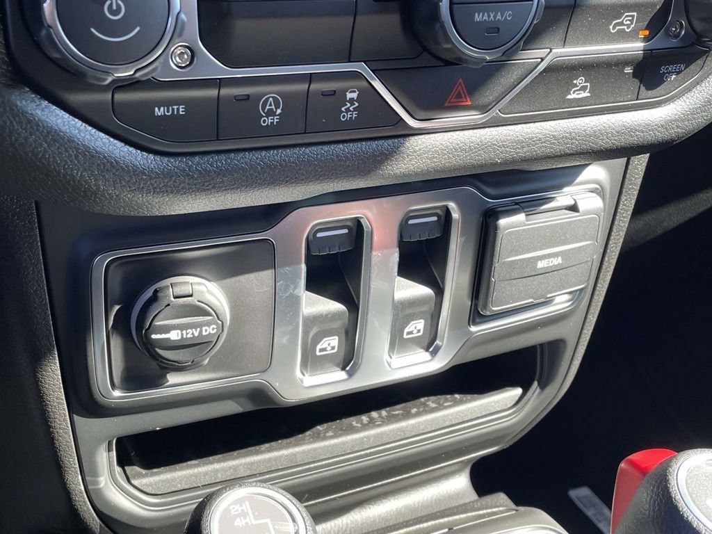 New 2026 Jeep Wrangler Sport AWD/4WD image 32