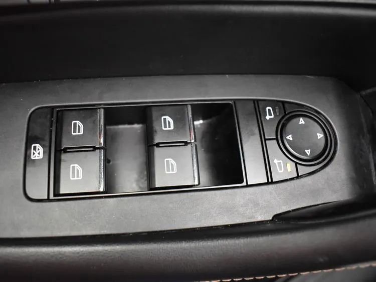 Used 2024 MAZDA CX-90 3.3 Turbo w/ Preferred Plus image 22