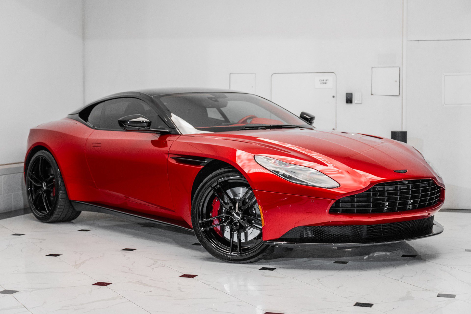 Used 2023 Aston Martin DB11 V8 Coupe image 2
