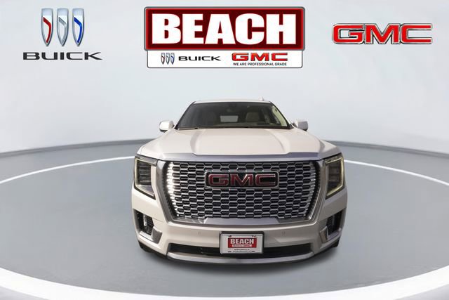 Used 2022 GMC Yukon Denali RWD image 8