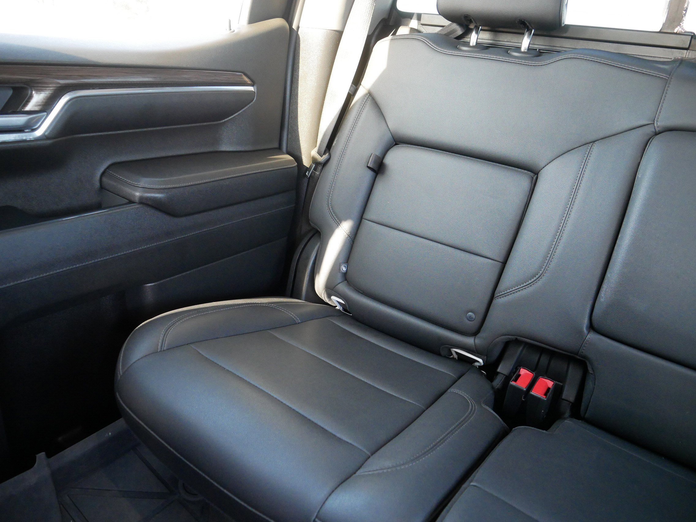 Used 2023 Chevrolet Silverado 1500 RST w/ Redline Edition image 12