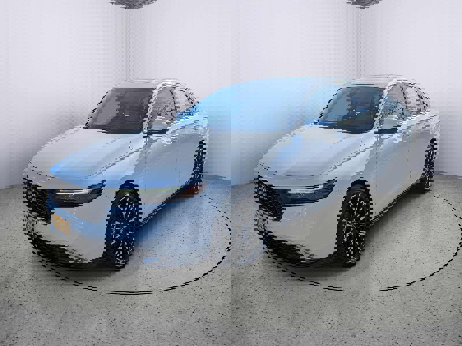 Certified 2025 Honda Accord Touring image 6