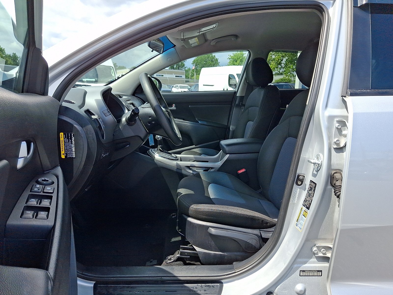 Used 2016 Kia Sportage LX AWD/4WD image 14