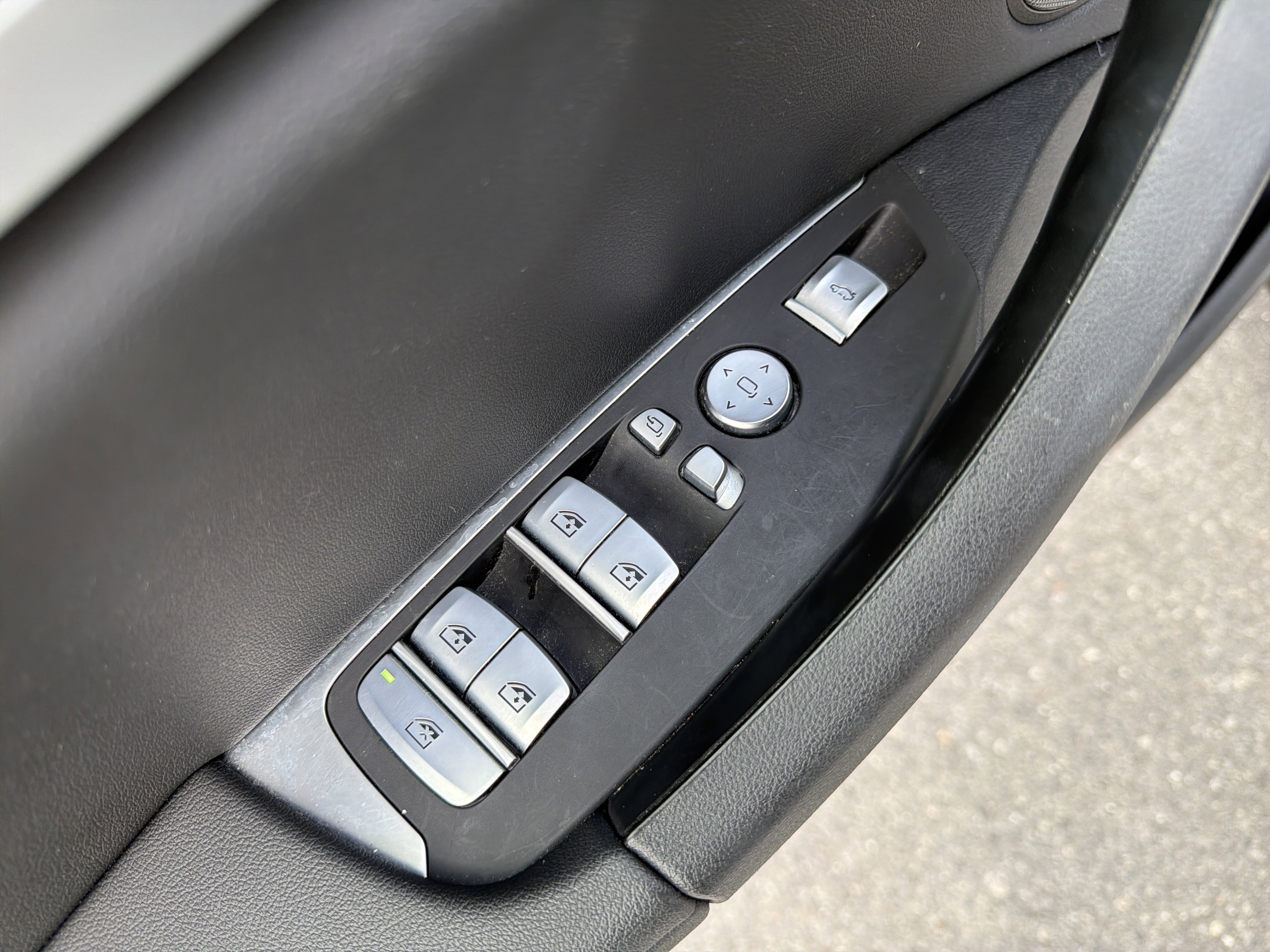 Used 2021 BMW X3 xDrive30i w/ Premium Package image 16