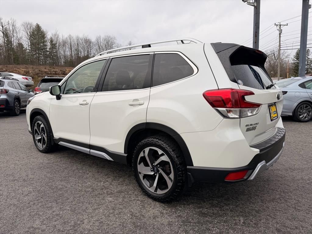 Certified 2024 Subaru Forester Touring w/ Convenience Package image 4