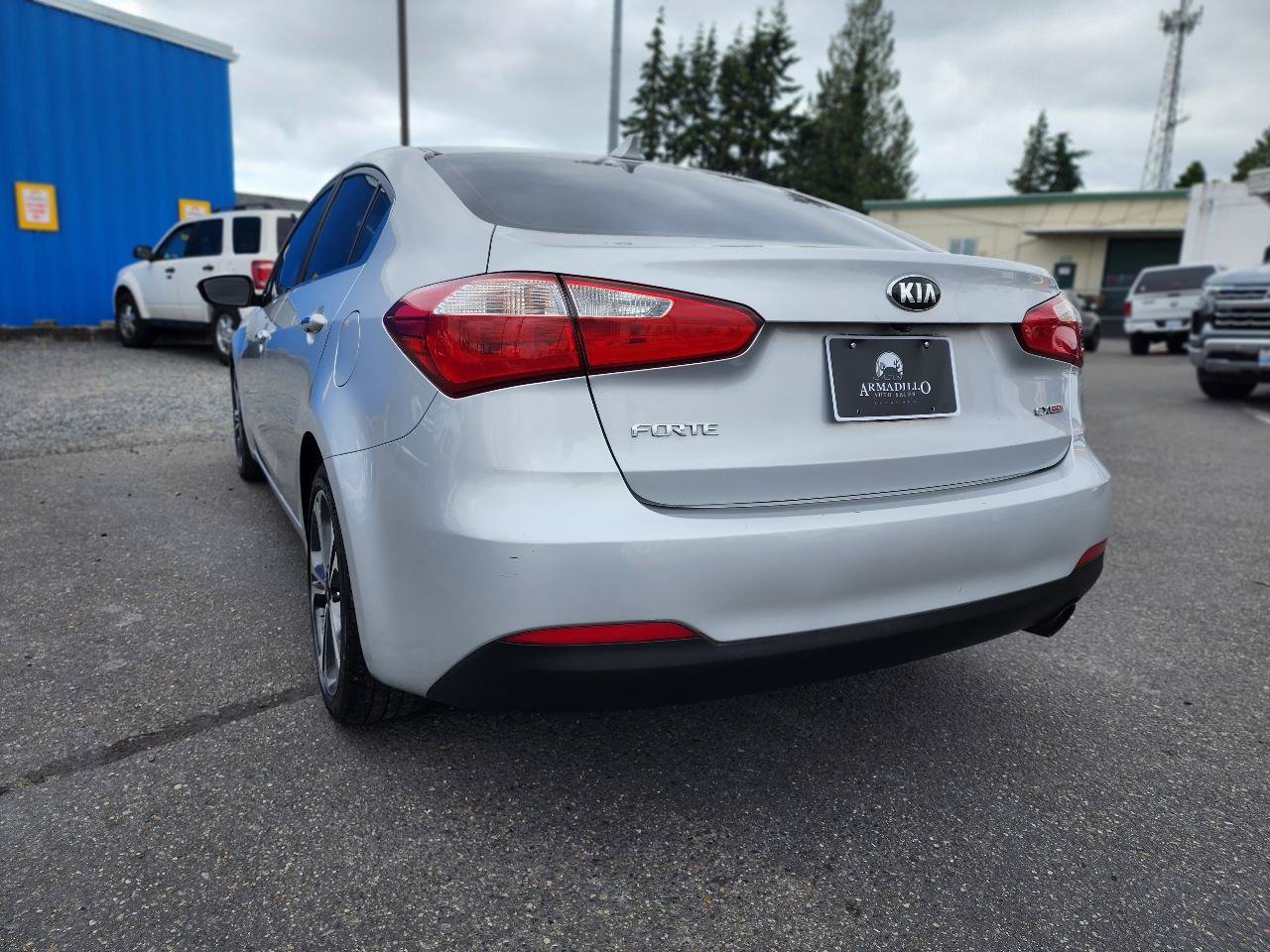 Used 2016 Kia Forte EX w/ EX Premium Package FWD image 8