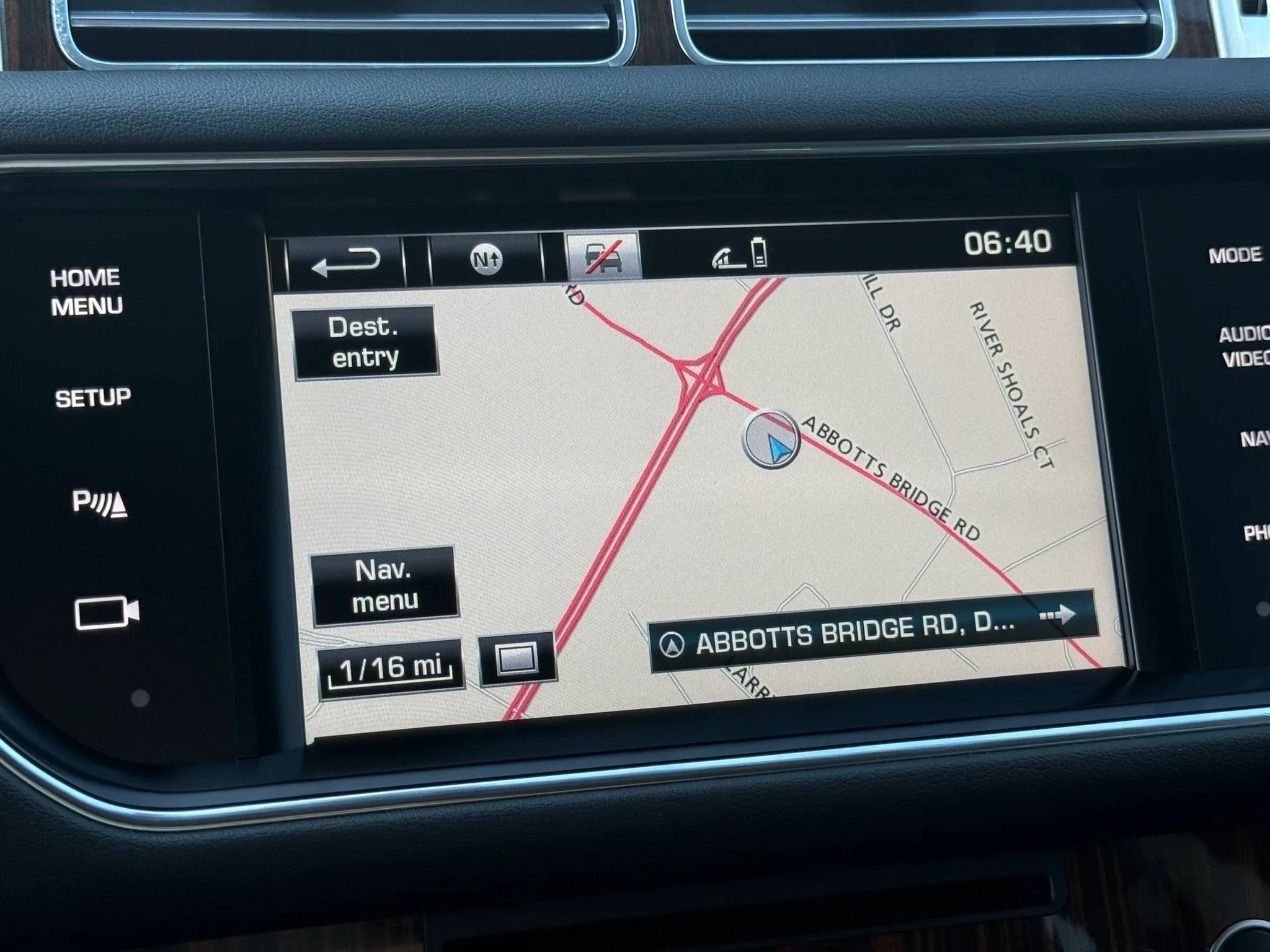 Used 2015 Land Rover Range Rover AWD/4WD image 16