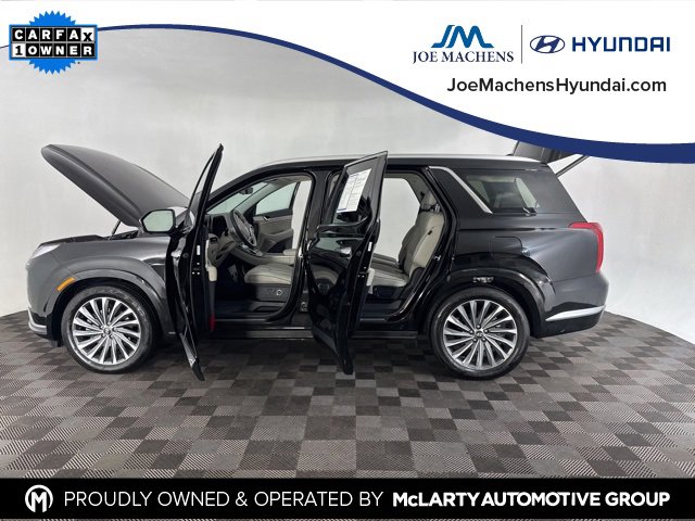 Used 2025 Hyundai Palisade Calligraphy image 11