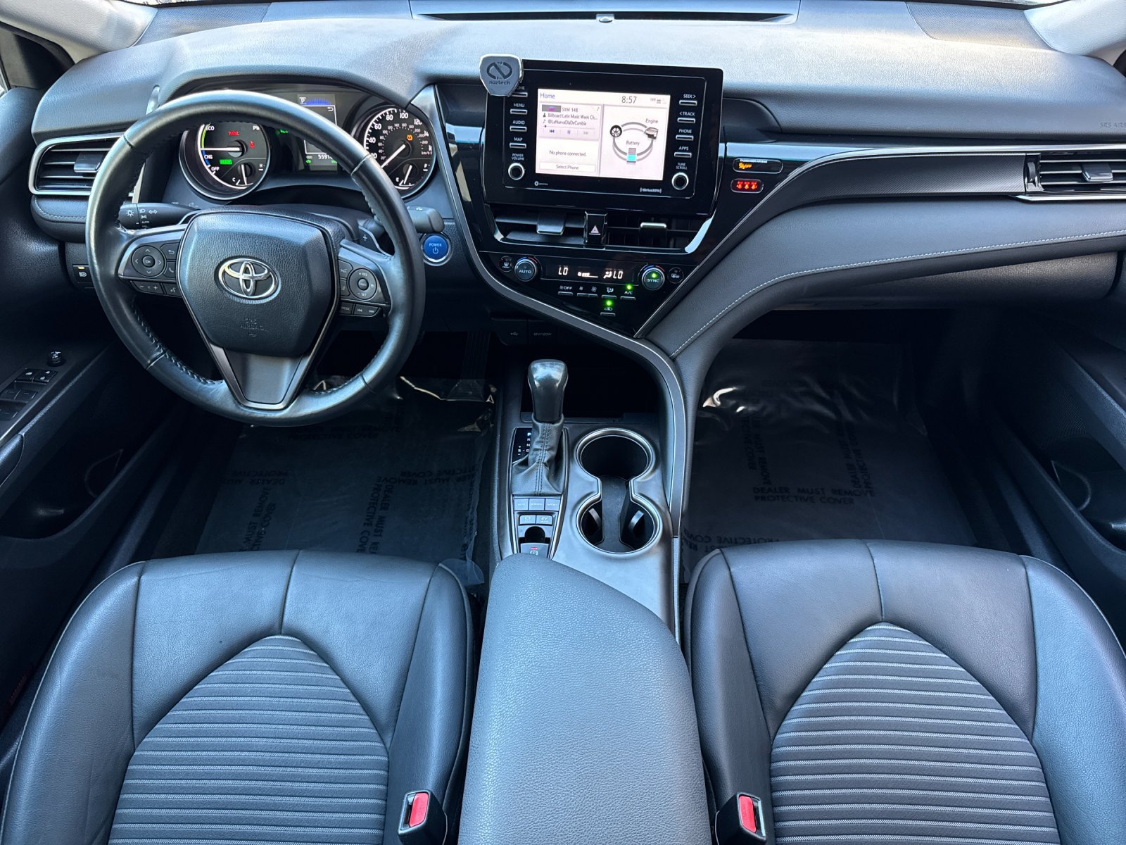 Used 2024 Toyota Camry SE w/ Convenience Package FWD image 12