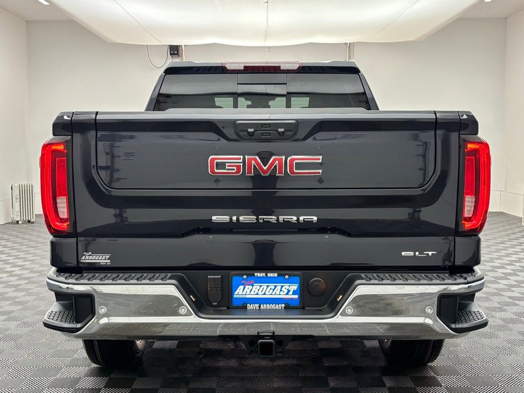 New 2026 GMC Sierra 1500 SLT w/ SLT Premium Package image 9