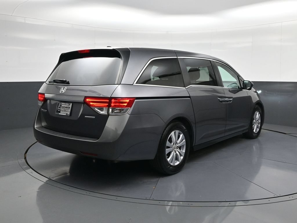 Used 2016 Honda Odyssey SE image 10