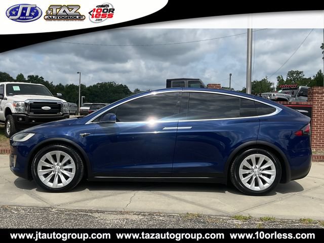 Used 2017 Tesla Model X 75D AWD/4WD image 4