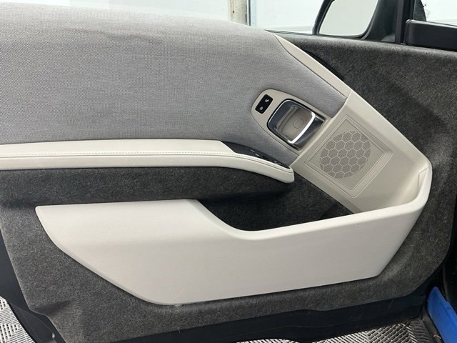 Used 2015 BMW i3 w/ Range Extender image 12