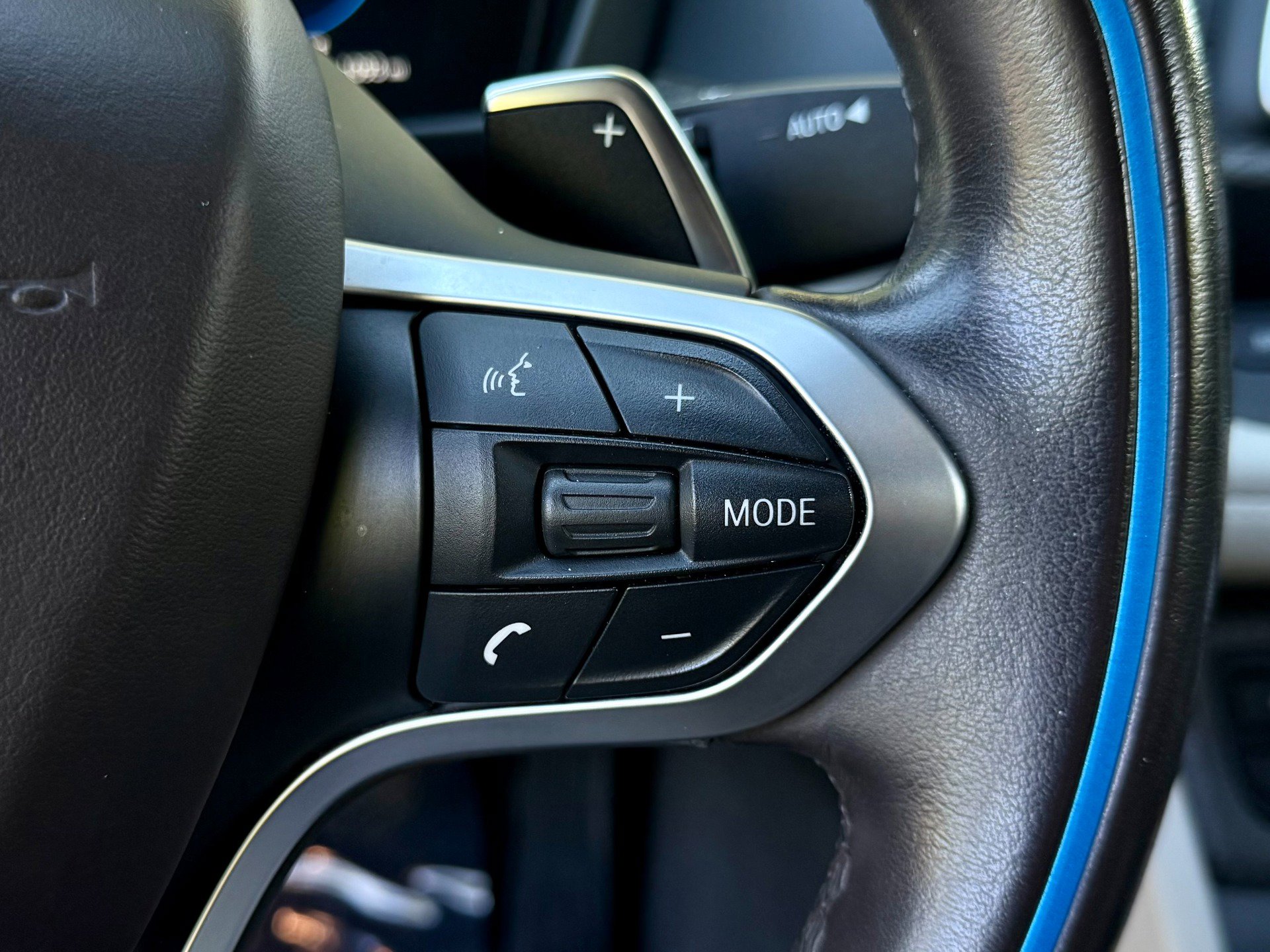 Used 2019 BMW i8 Coupe AWD/4WD image 31