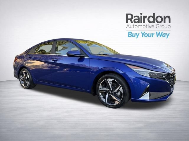 Used 2023 Hyundai Elantra Limited w/ Winter Weather Package FWD image 1
