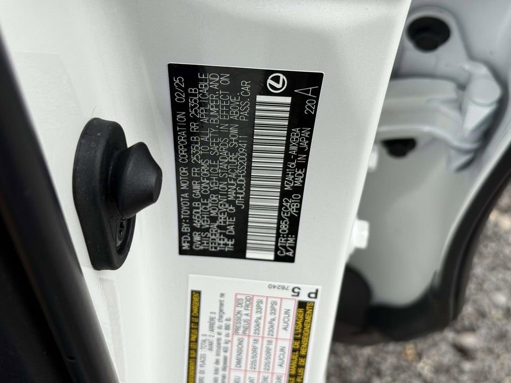 Used 2025 Lexus UX 300h AWD w/ Accessory Package (Z1) image 30