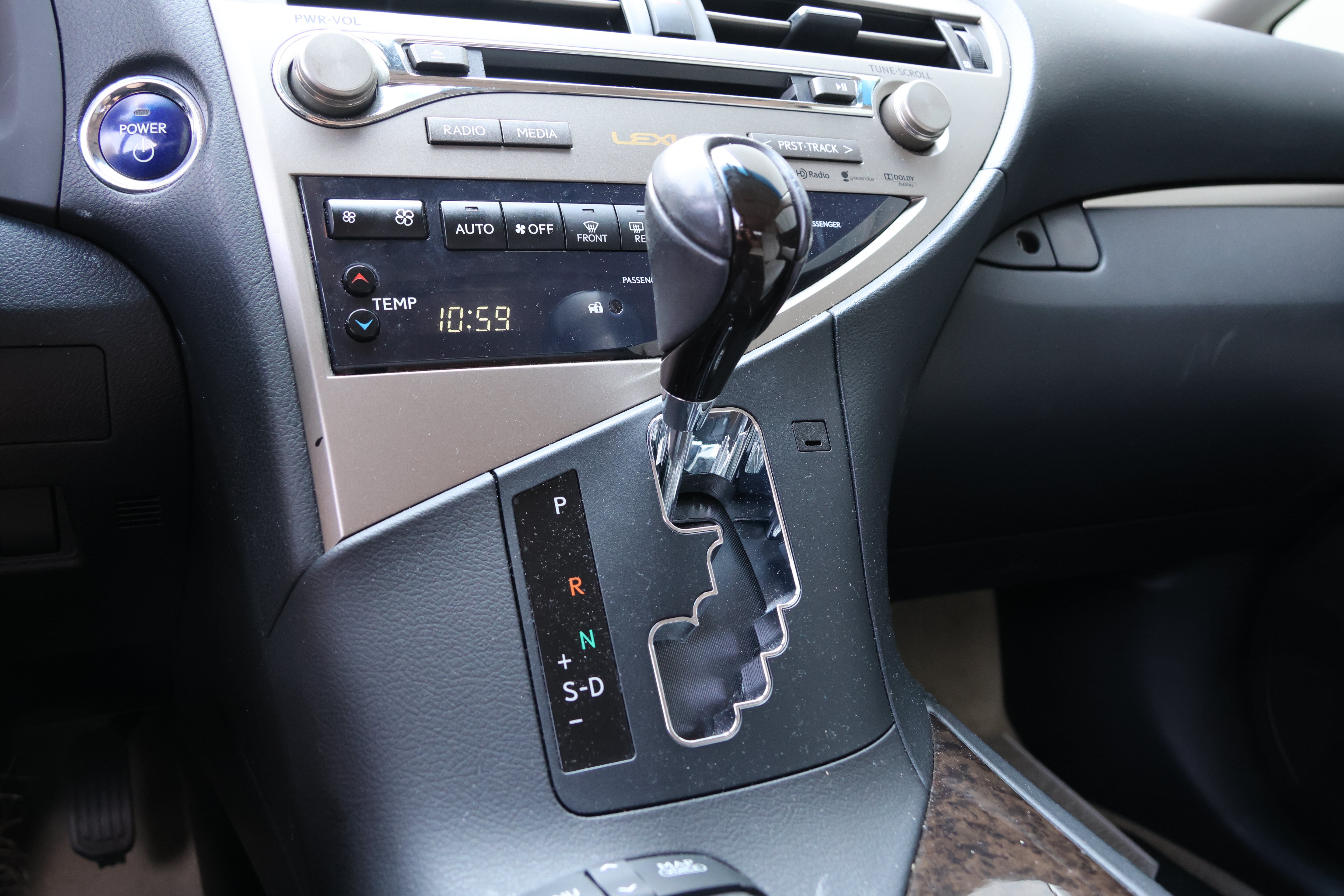 Used 2013 Lexus RX 450h FWD w/ Navigation Pkg image 28