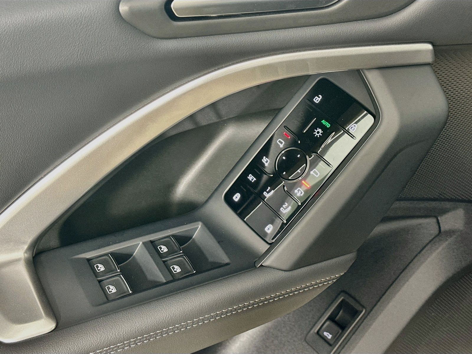 New 2026 Audi Q5 2.0T AWD/4WD image 17