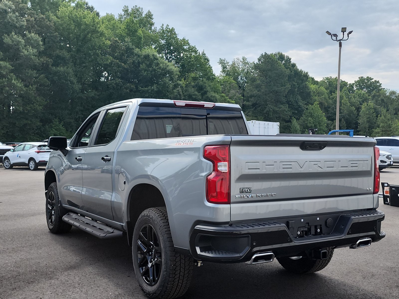 New 2026 Chevrolet Silverado 1500 LT Trail Boss w/ LT Trail Boss Premium Package AWD/4WD image 3