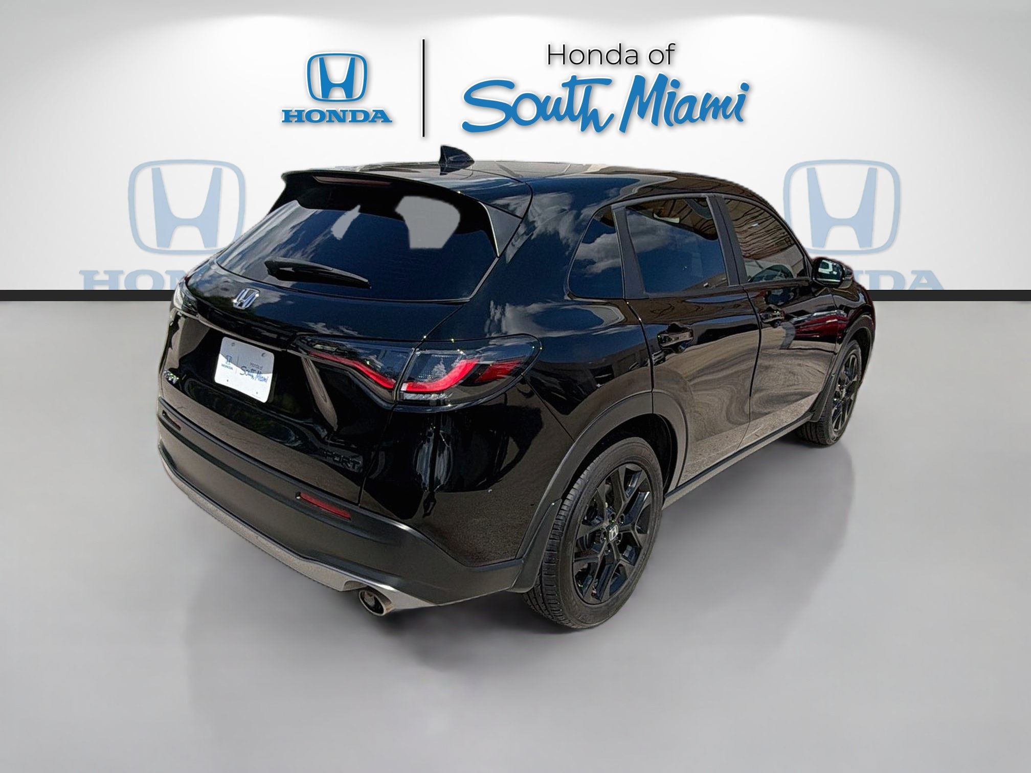 Used 2024 Honda HR-V Sport image 7
