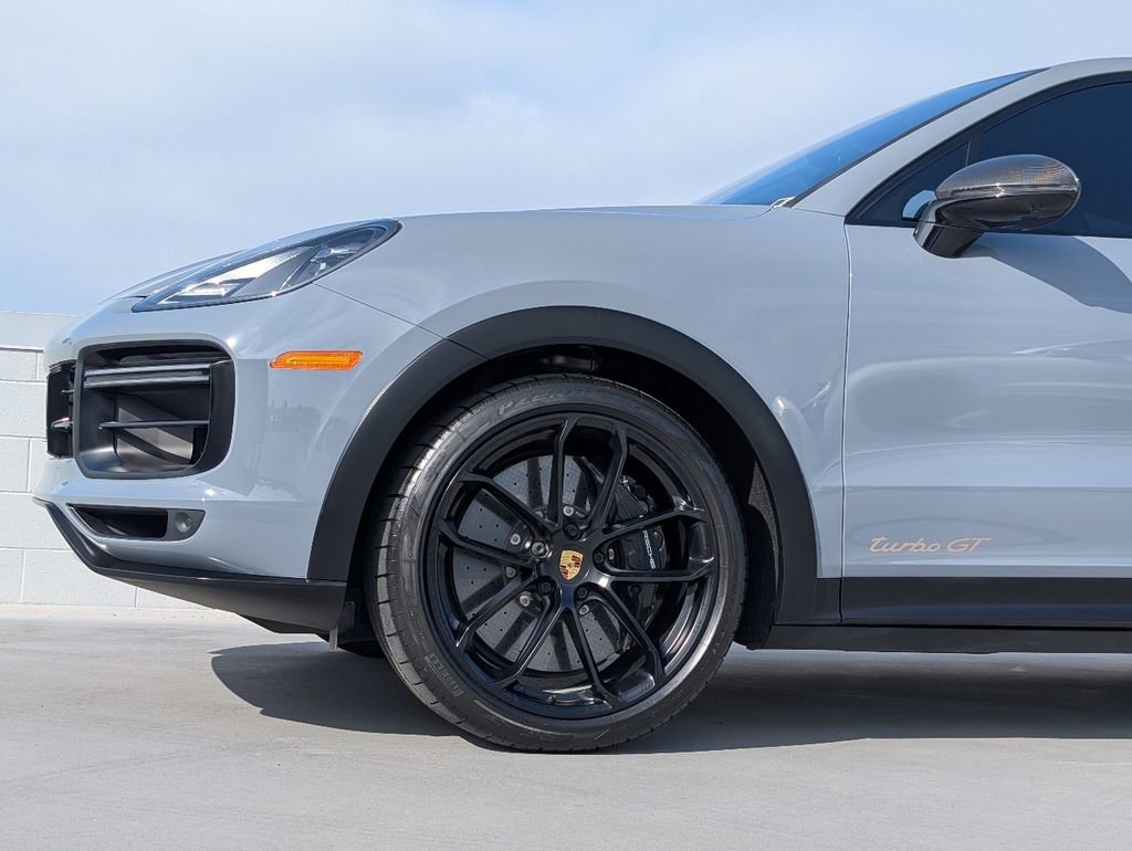 Certified 2022 Porsche Cayenne Turbo GT AWD/4WD image 9