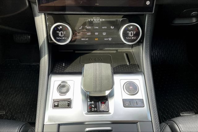 Used 2023 Jaguar F-PACE S AWD/4WD image 17