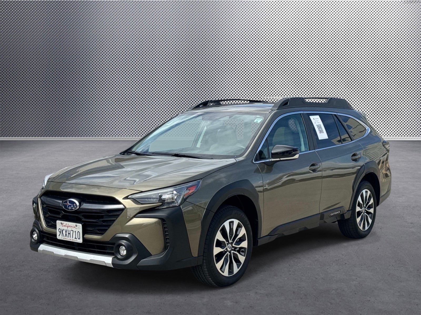 Used 2024 Subaru Outback Limited AWD/4WD image 1