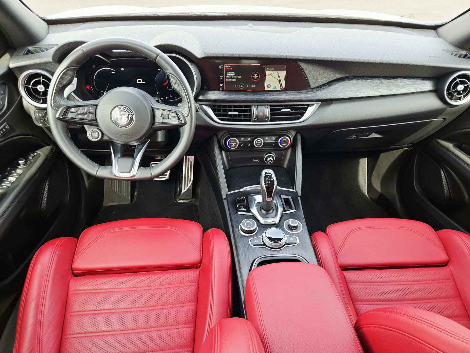 Used 2024 Alfa Romeo Stelvio Sprint AWD/4WD image 11