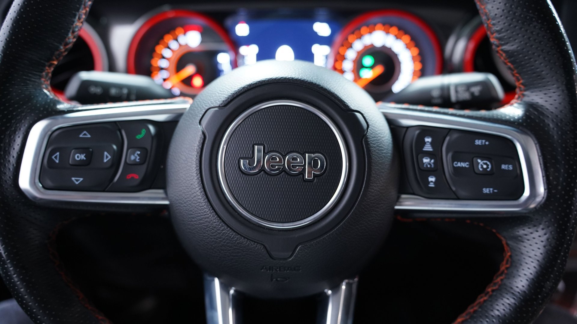 Used 2023 Jeep Gladiator Rubicon w/ LED Lighting Group image 30