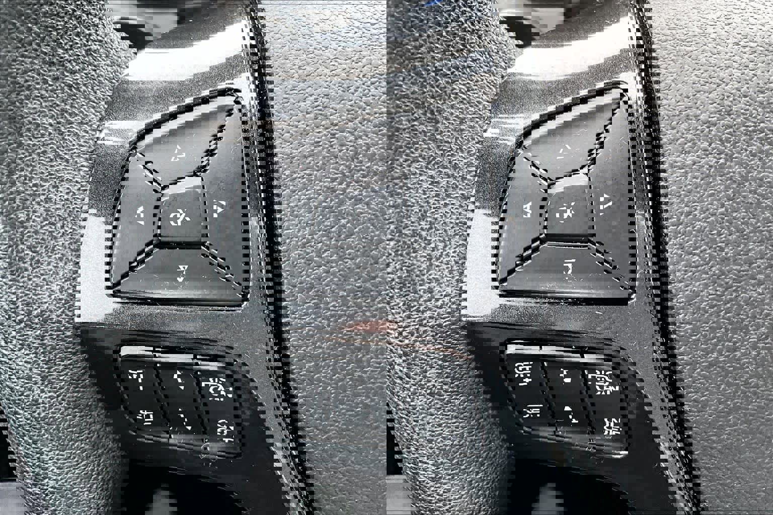 Used 2018 Ford Explorer Sport w/ Equipment Group 401A image 22