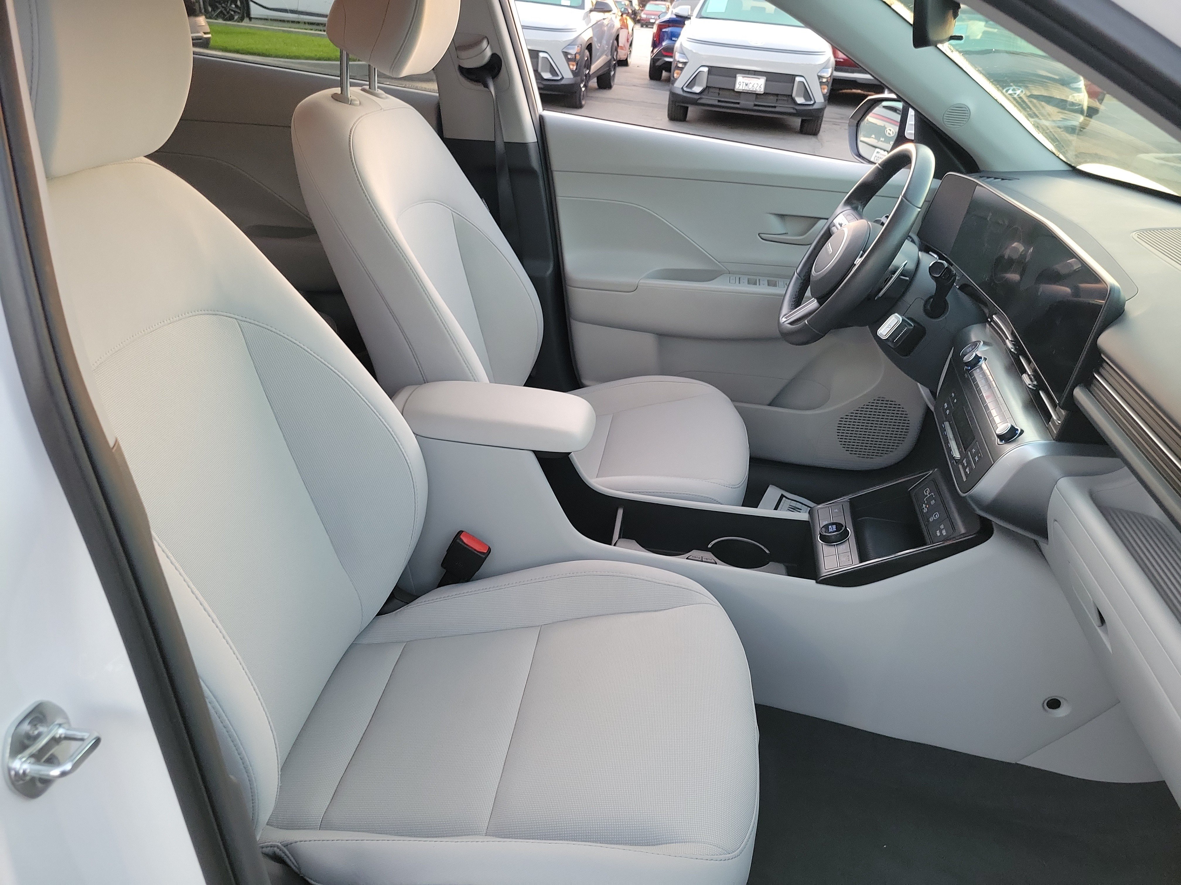 Certified 2024 Hyundai Kona SEL FWD image 21