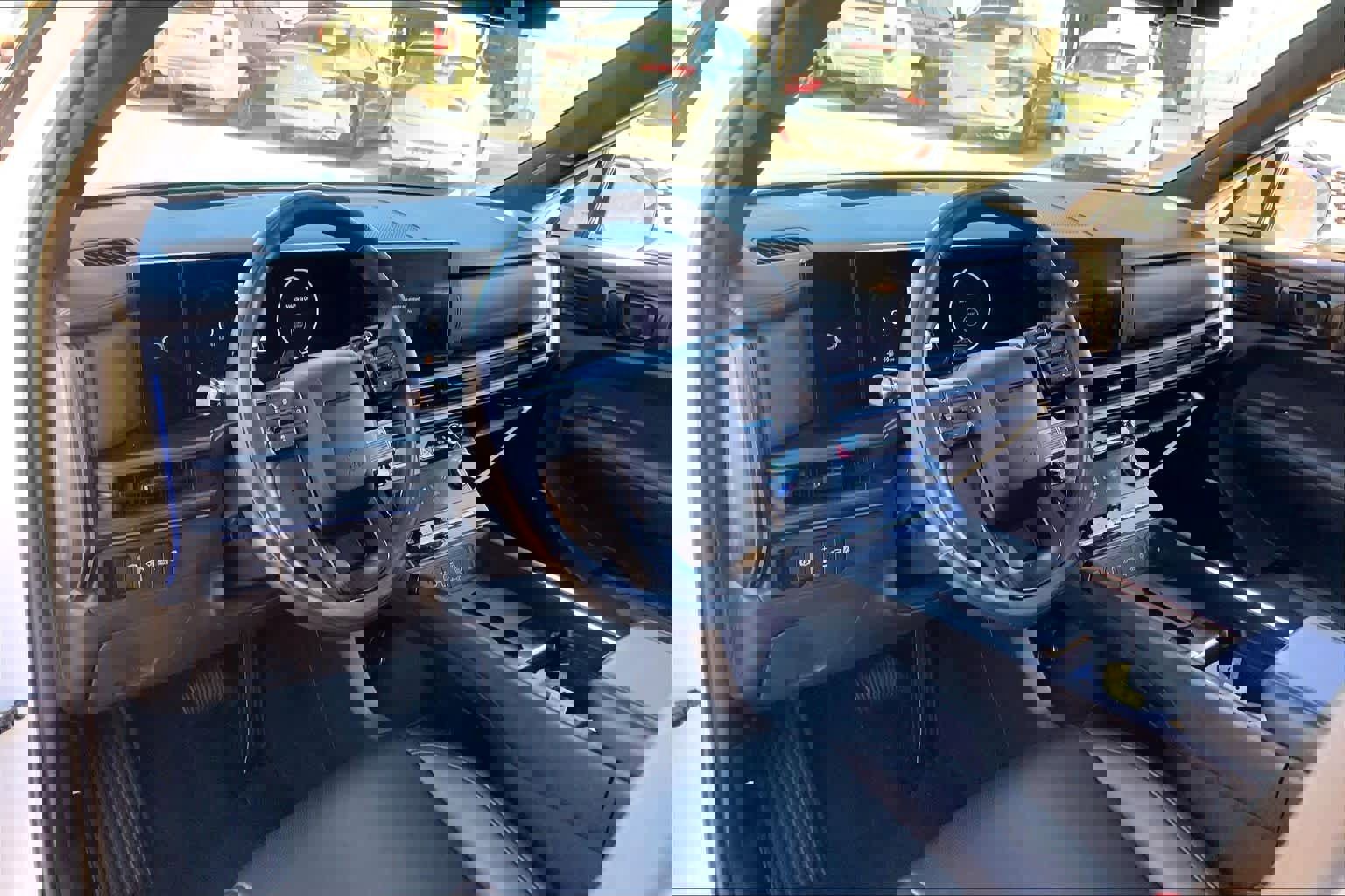 Certified 2025 Hyundai Santa Fe Calligraphy image 18