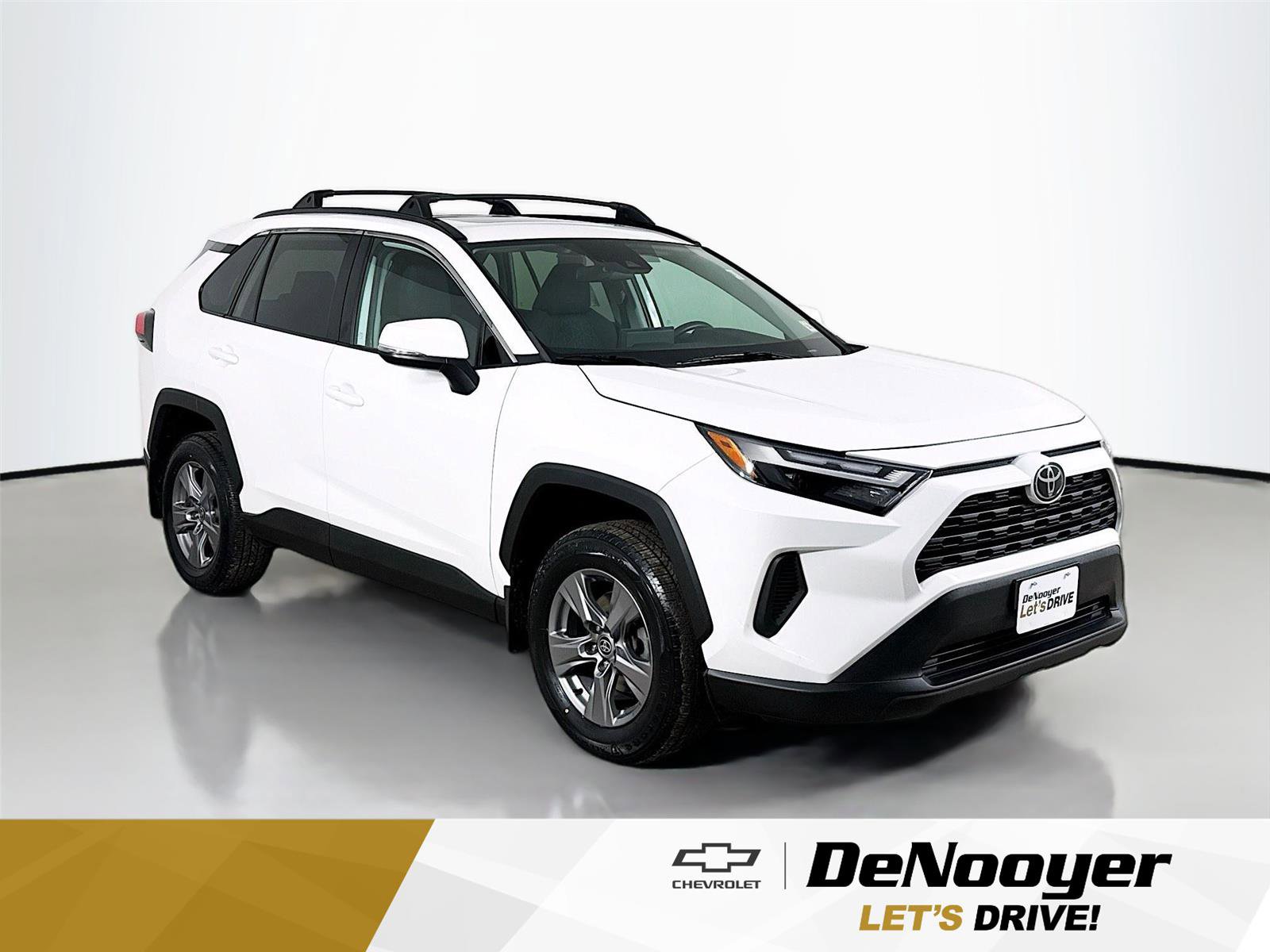 Used 2022 Toyota RAV4 XLE w/ Convenience Package