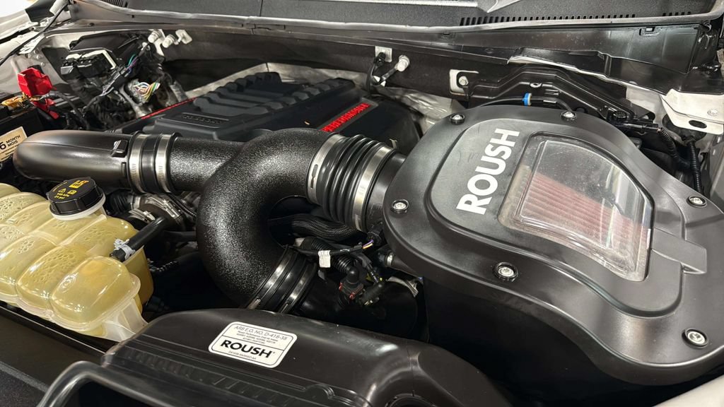 Used 2019 Ford F150 Raptor w/ Equipment Group 802A Luxury AWD/4WD image 36