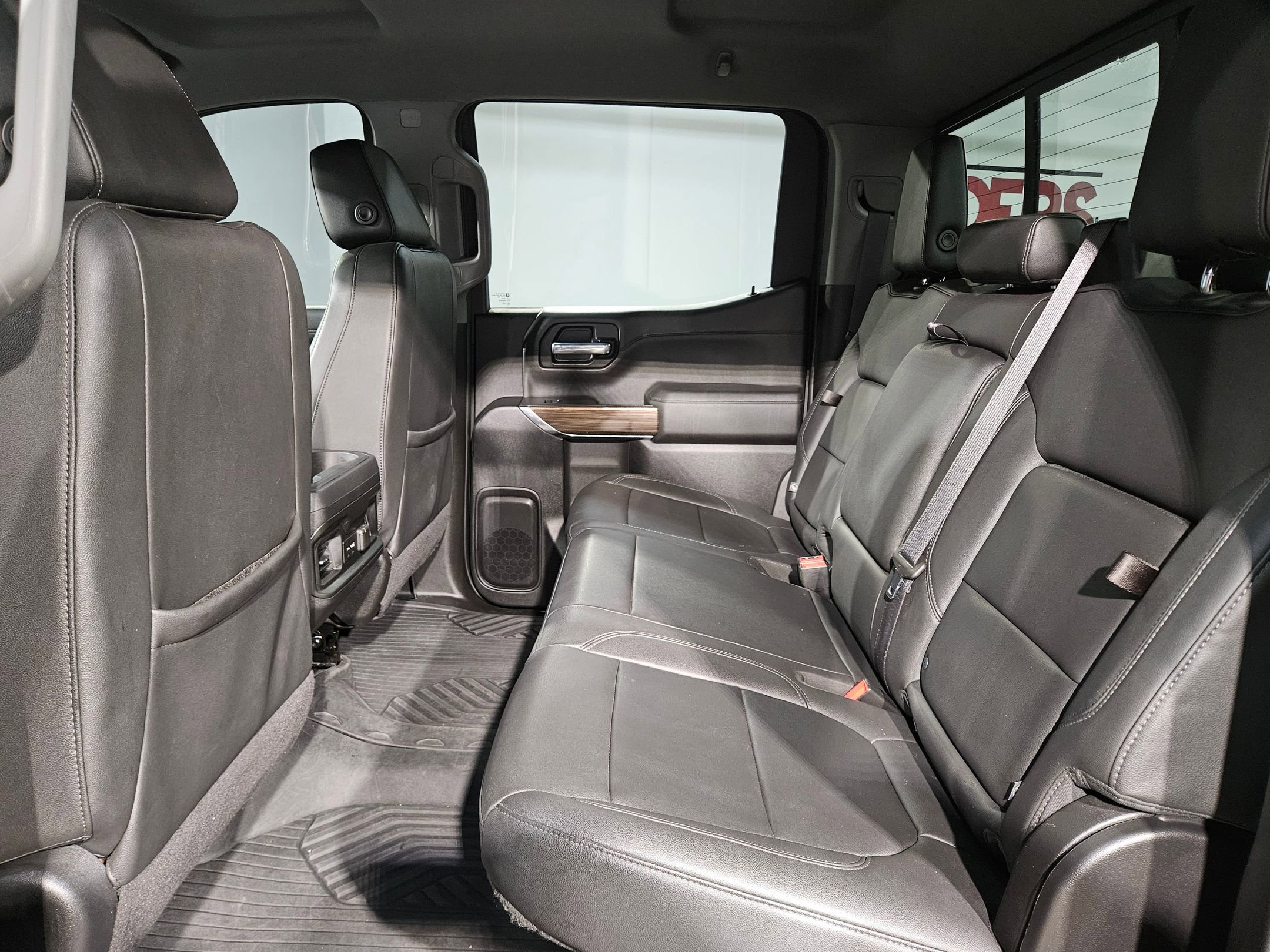 Used 2021 Chevrolet Silverado 1500 LT Trail Boss w/ Convenience Package II image 35