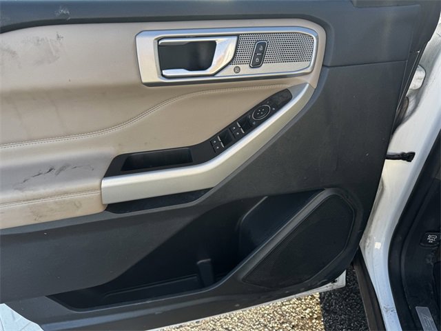 Used 2024 Ford Explorer Limited image 24