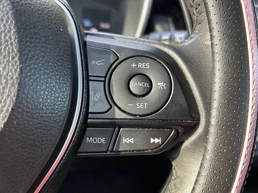 Used 2019 Toyota Corolla SE FWD image 19