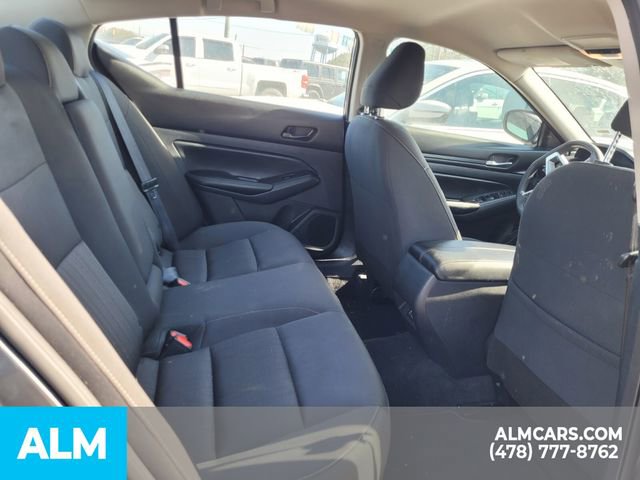 Used 2024 Nissan Altima 2.5 SV image 15