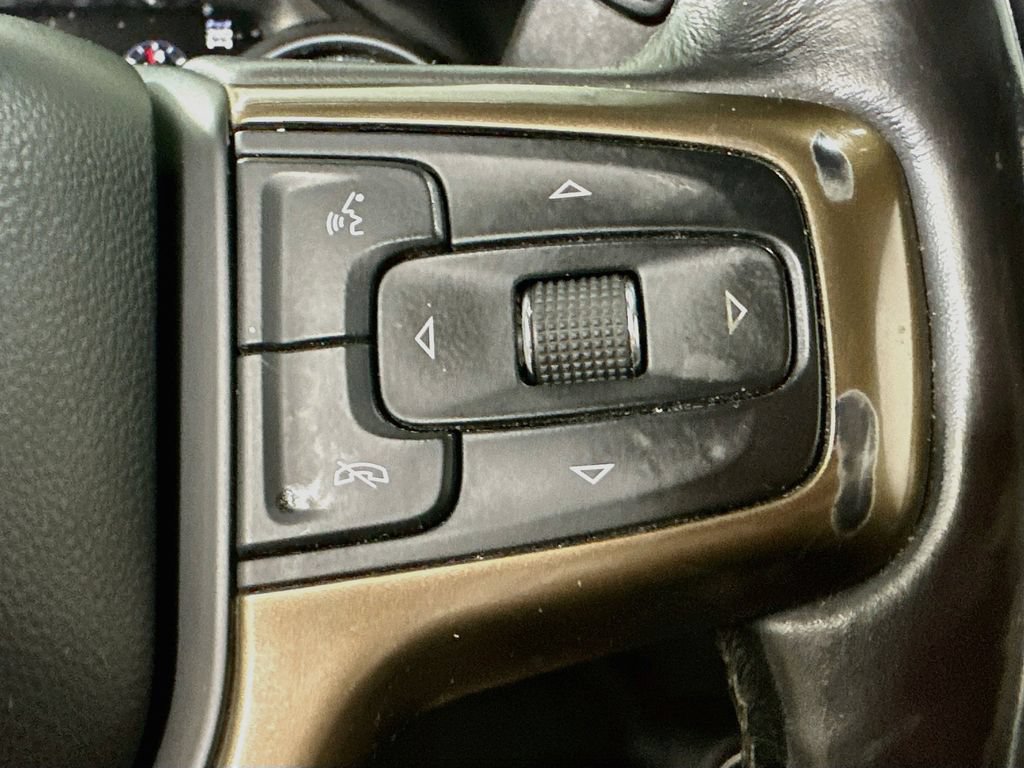 Used 2019 Chevrolet Silverado 1500 High Country w/ Z71 Off-Road Package AWD/4WD image 25
