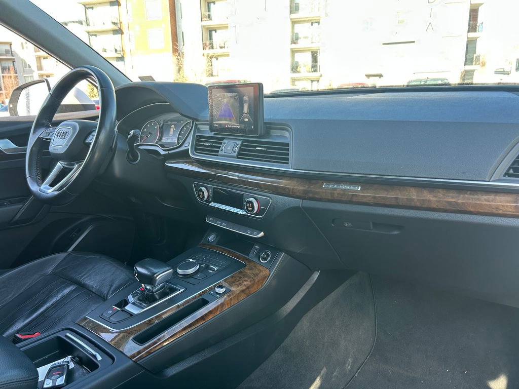 Used 2018 Audi Q5 2.0T Premium image 35