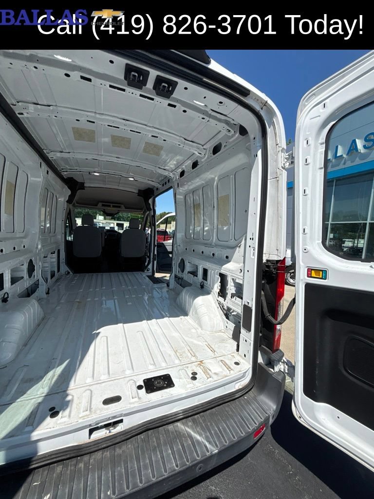 Used 2018 Ford Transit 350 148 Medium Roof RWD image 17