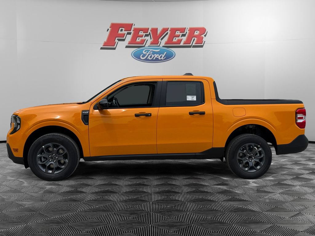 New 2026 Ford Maverick XLT w/ XLT Luxury Package FWD image 4